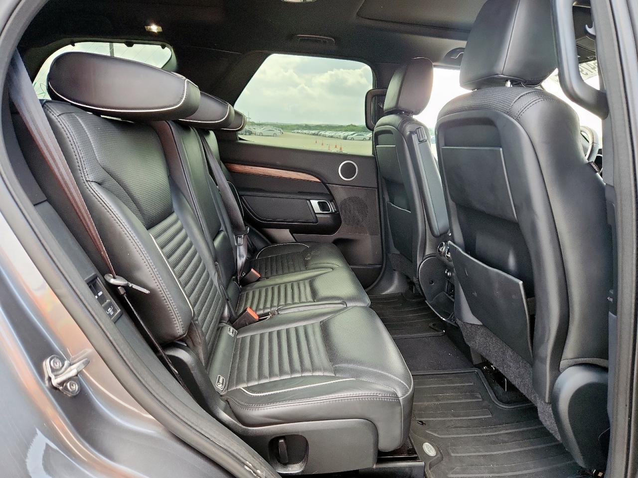 2017 Land Rover Discovery Hse VIN: SALRRBBK4HA013260 Lot: 64791465