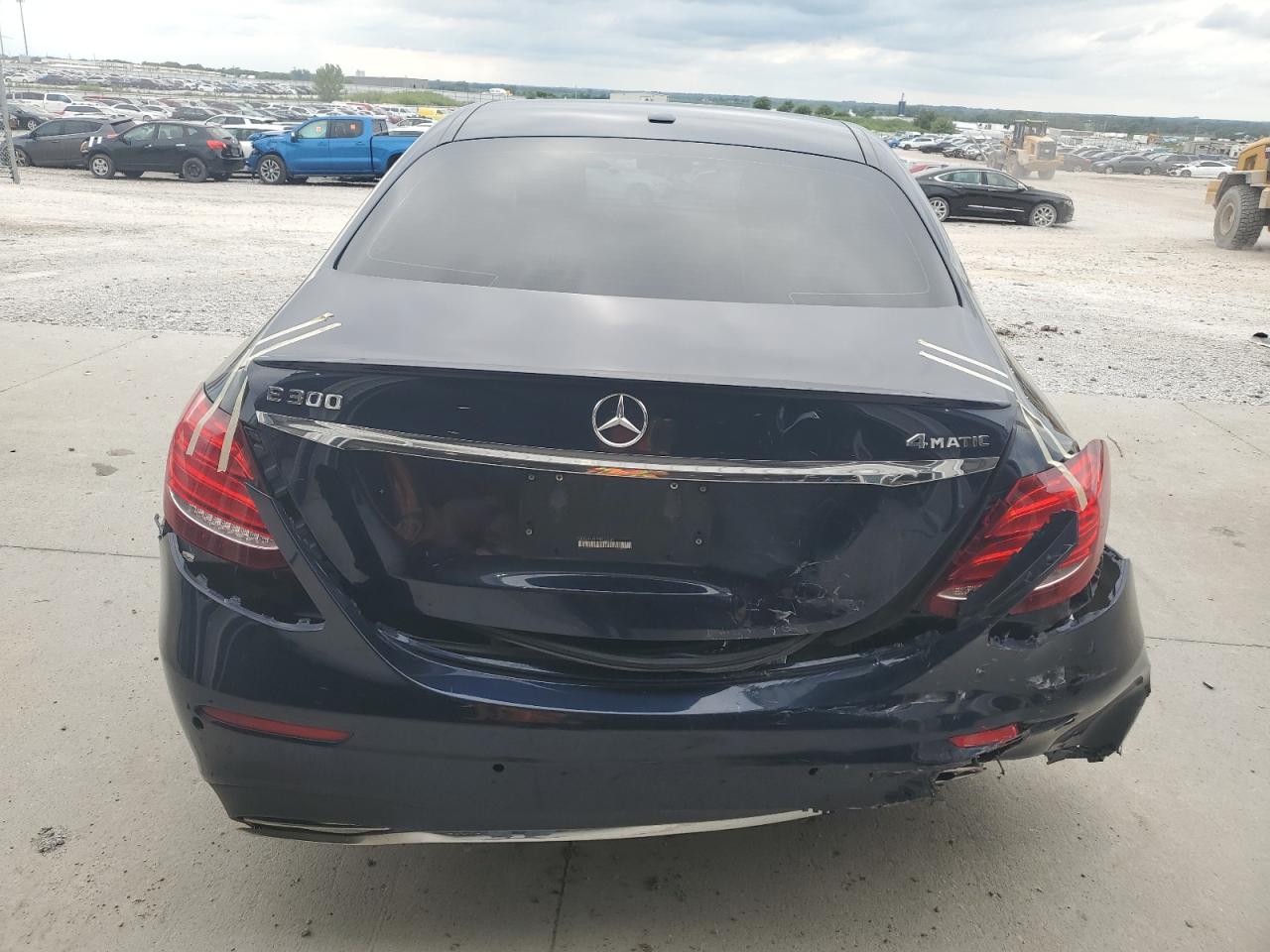 2017 Mercedes-Benz E 300 4Matic VIN: WDDZF4KB2HA138341 Lot: 64993815
