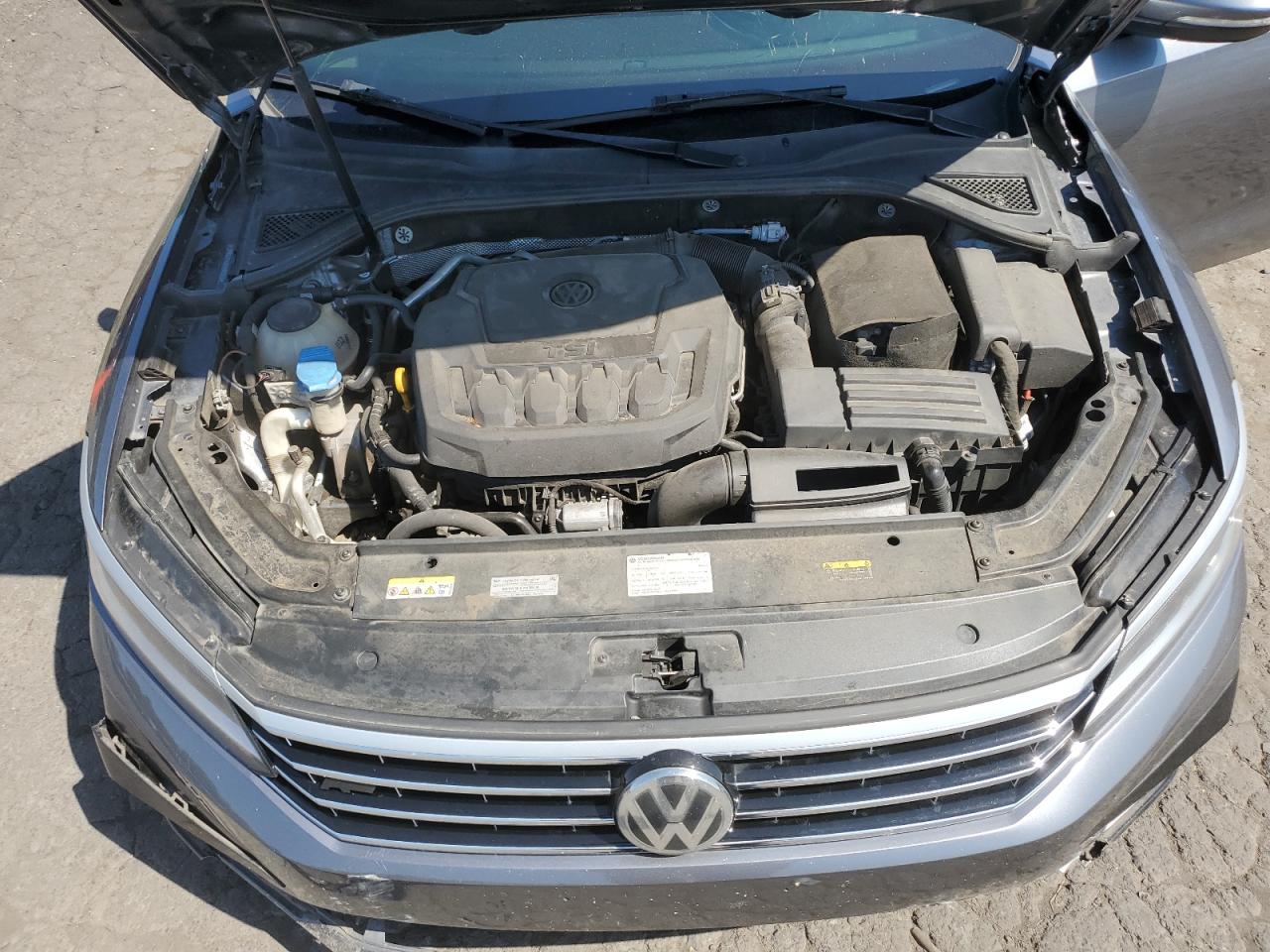2018 Volkswagen Passat S VIN: 1VWAA7A33JC001272 Lot: 63863525