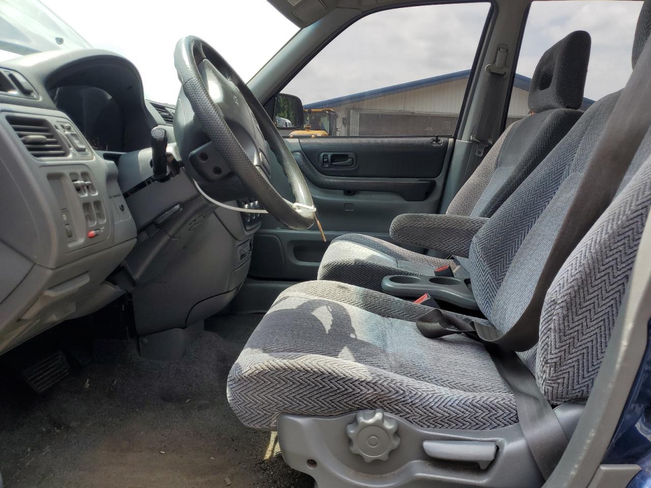 1998 Honda Cr-V Lx VIN: JHLRD1848WC061597 Lot: 64435695