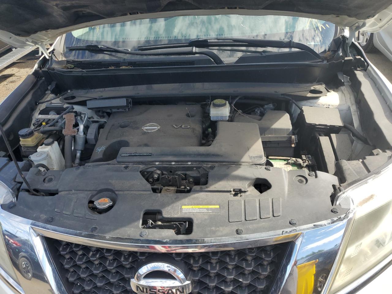 2015 Nissan Pathfinder S VIN: 5N1AR2MM0FC612222 Lot: 65396525