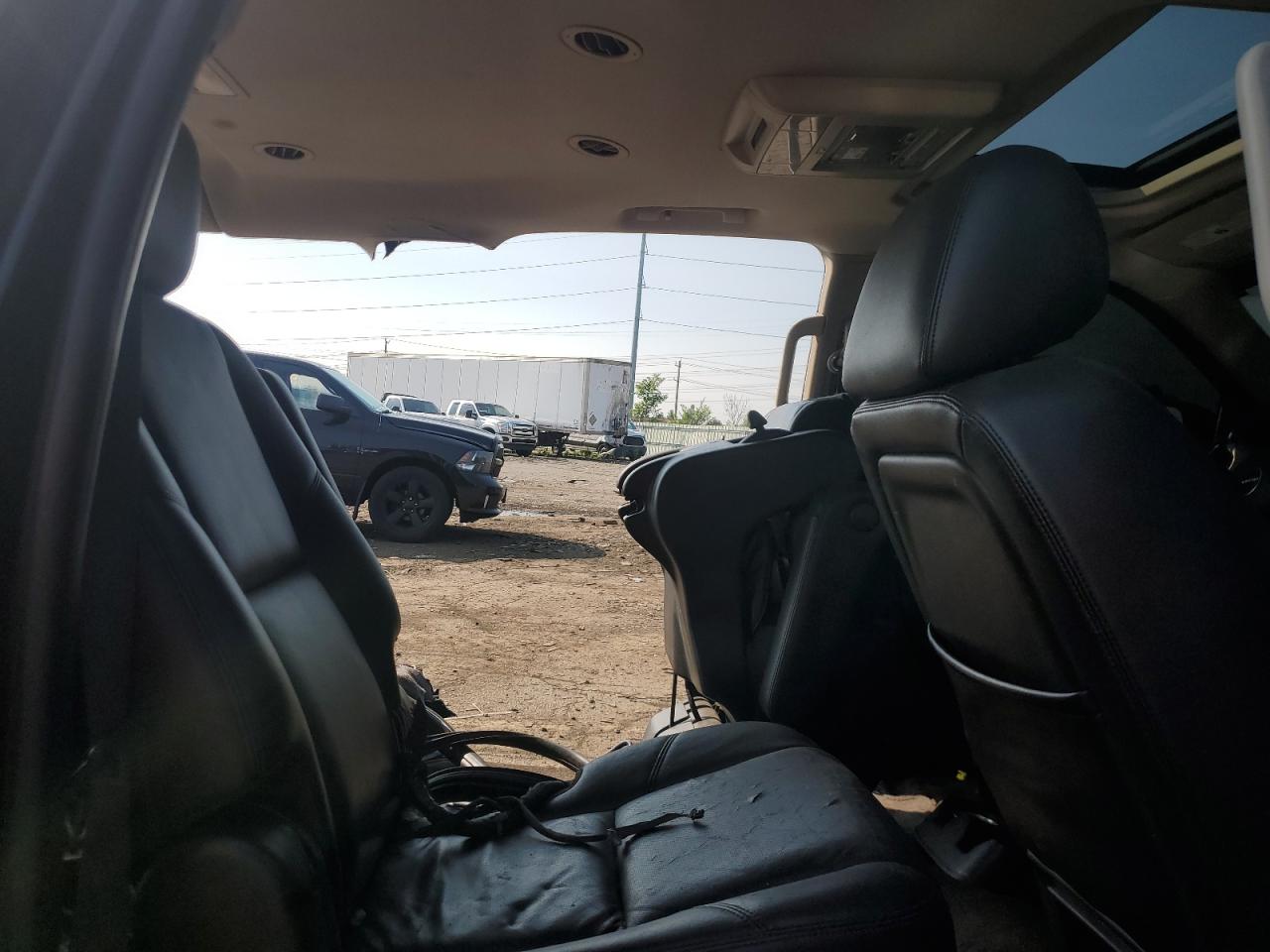 2011 GMC Yukon Xl Denali VIN: 1GKS2MEFXBR271769 Lot: 64646895