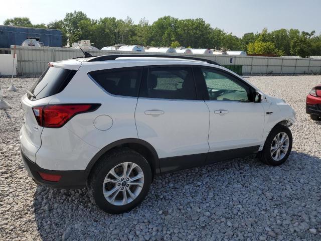  FORD ESCAPE 2019 Белы