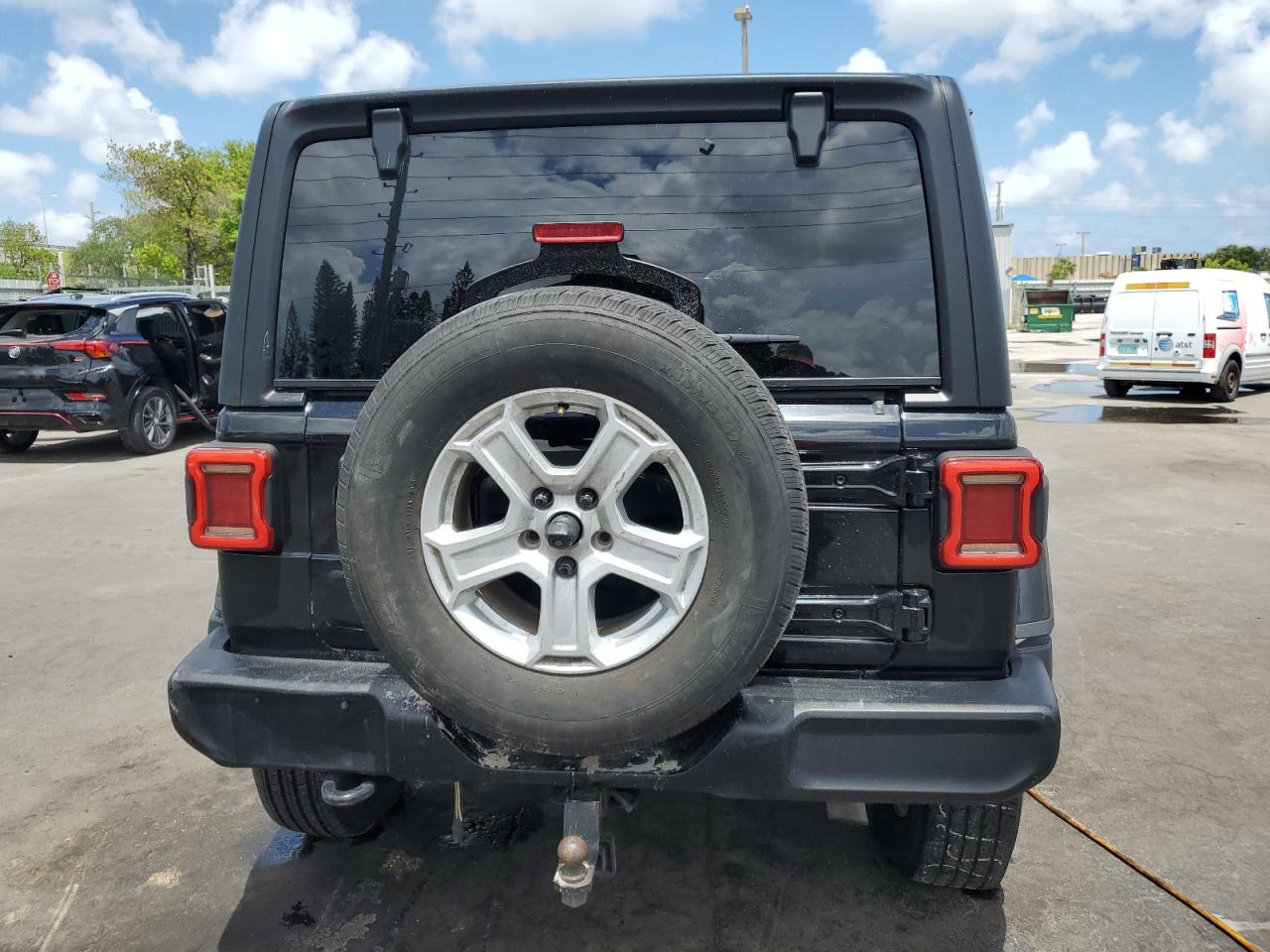 2021 Jeep Wrangler Unlimited Sport VIN: 1C4HJXDG2MW816002 Lot: 65022715