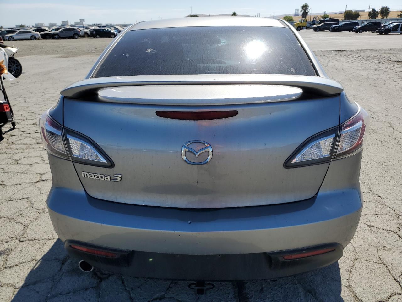2010 Mazda 3 I VIN: JM1BL1SGXA1147812 Lot: 66872095
