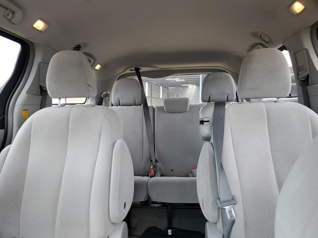 2012 Toyota Sienna Le VIN: 5TDKK3DC0CS225528 Lot: 64236455