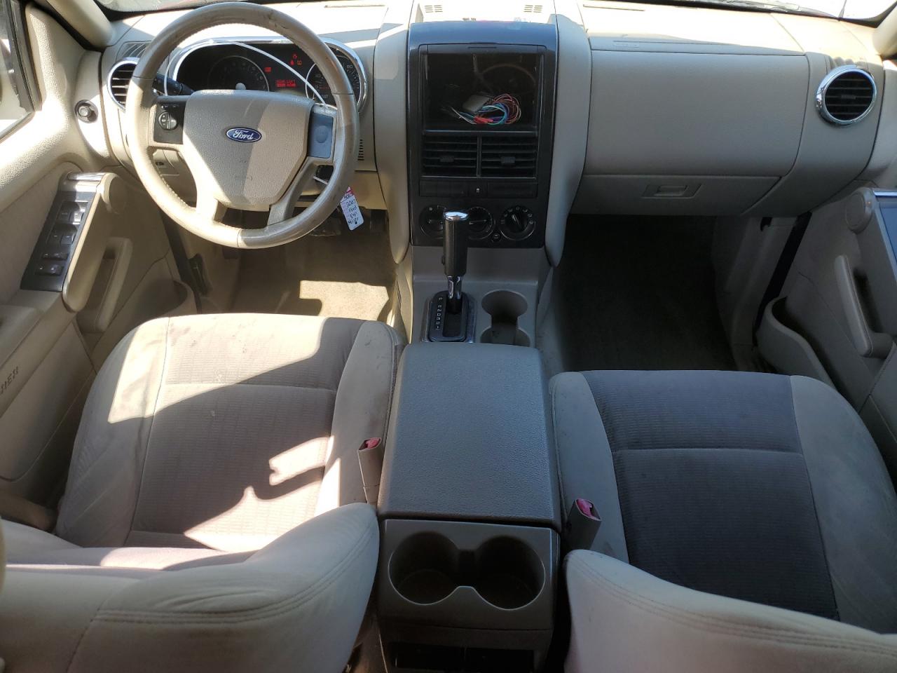 2007 Ford Explorer Xlt VIN: 1FMEU63E37UB33273 Lot: 63968115