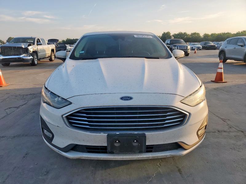  FORD FUSION 2019 Biały