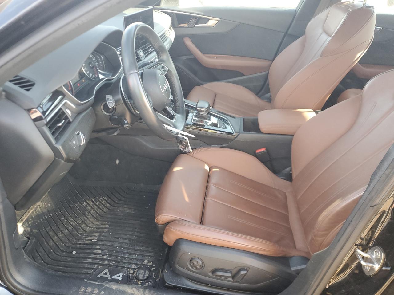 2021 Audi A4 Premium 45 VIN: WAUDAAF45MN011662 Lot: 64258995