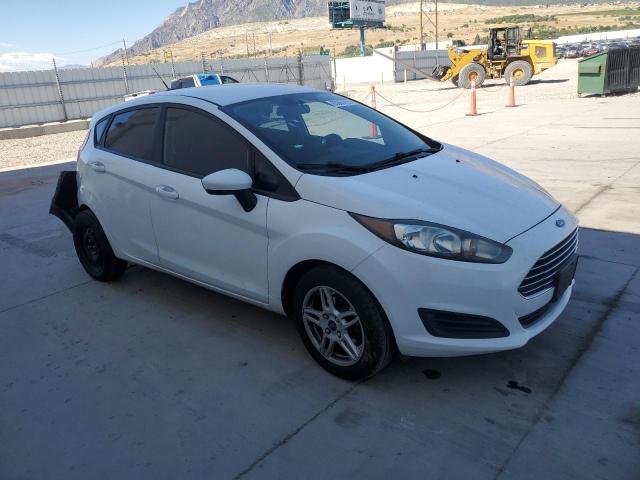  FORD FIESTA 2018 Biały
