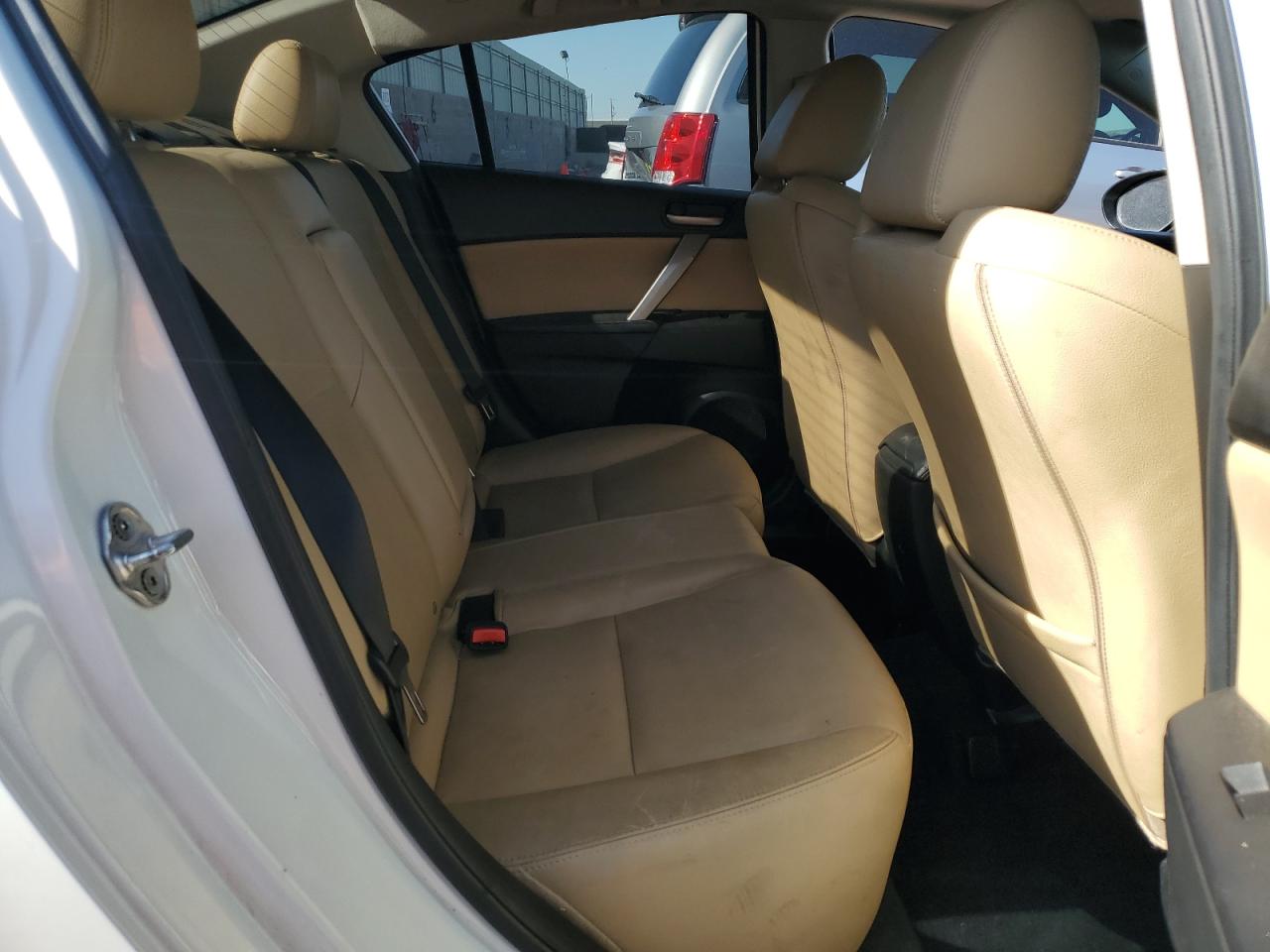 2012 Mazda 3 I VIN: JM1BL1W88C1644637 Lot: 64138295