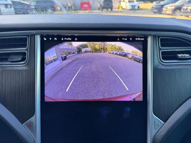 Hatchbacks TESLA MODEL S 2013 Czerwony