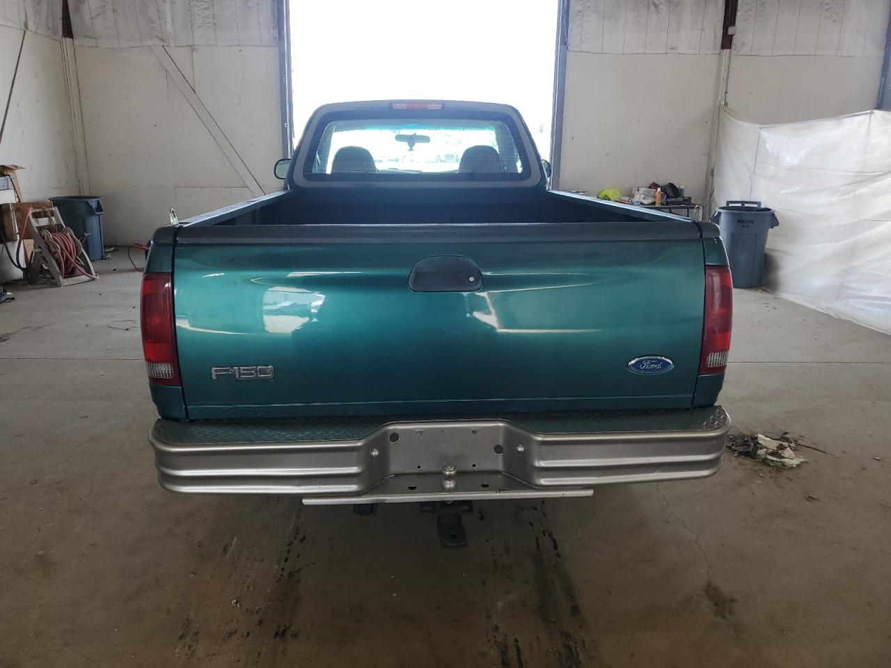 1997 Ford F150 VIN: 1FTDF1720VNC87802 Lot: 63564925
