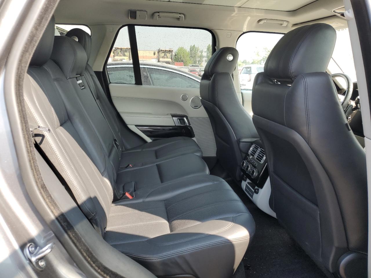2017 Land Rover Range Rover Hse VIN: SALGS2FK1HA340074 Lot: 64265085