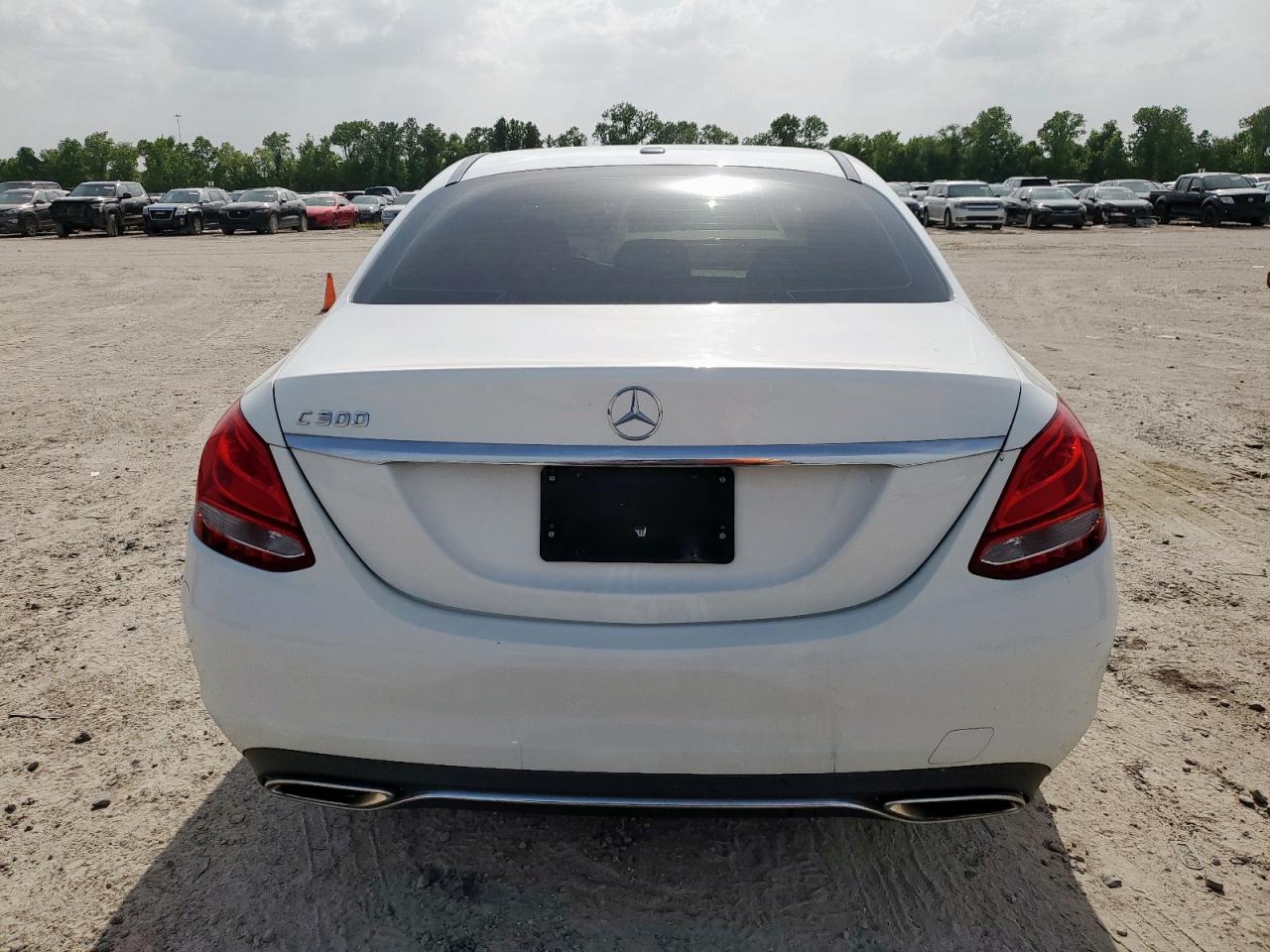 2016 Mercedes-Benz C 300 VIN: 55SWF4JB6GU153976 Lot: 62888715