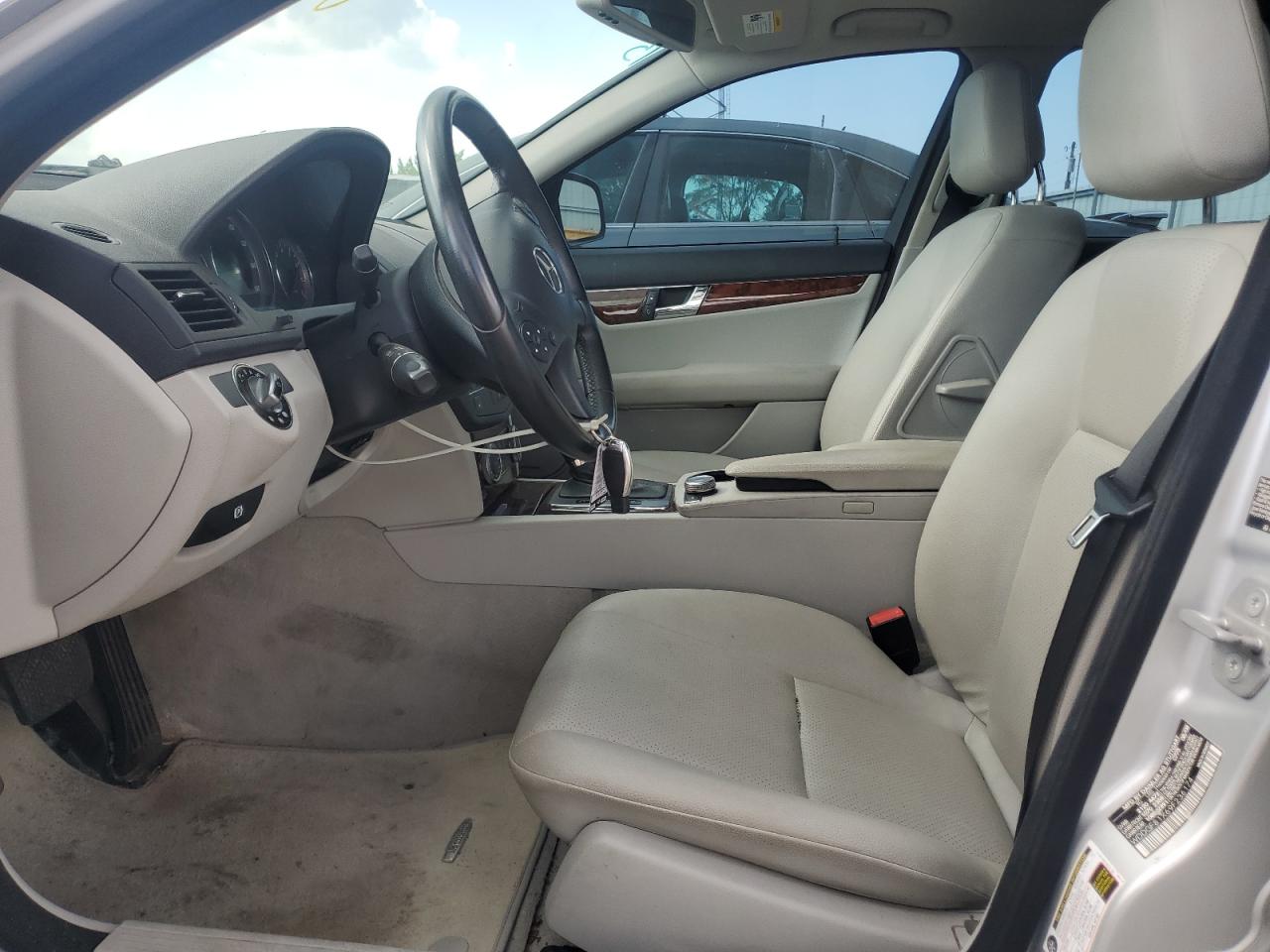 2009 Mercedes-Benz C 300 4Matic VIN: WDDGF81X69F236174 Lot: 62450945