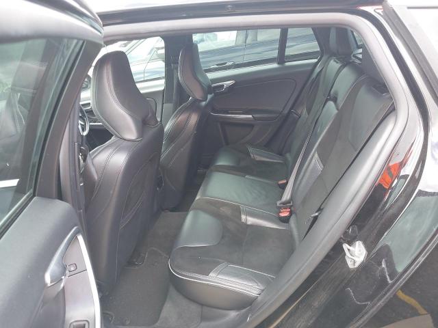 2015 VOLVO V60 R-DESI