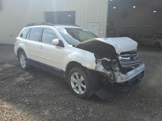  SUBARU OUTBACK 2013 White