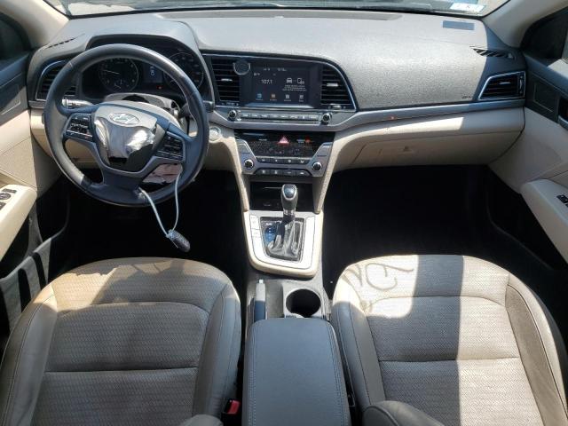  HYUNDAI ELANTRA 2017 Черный