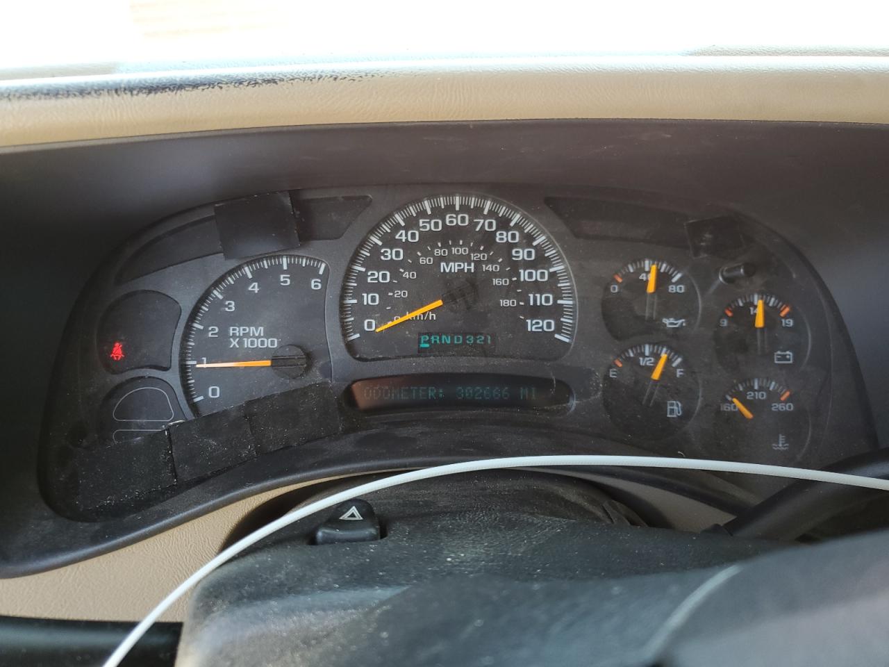 2004 Chevrolet Tahoe C1500 VIN: 1GNEC13Z94R178804 Lot: 64664515