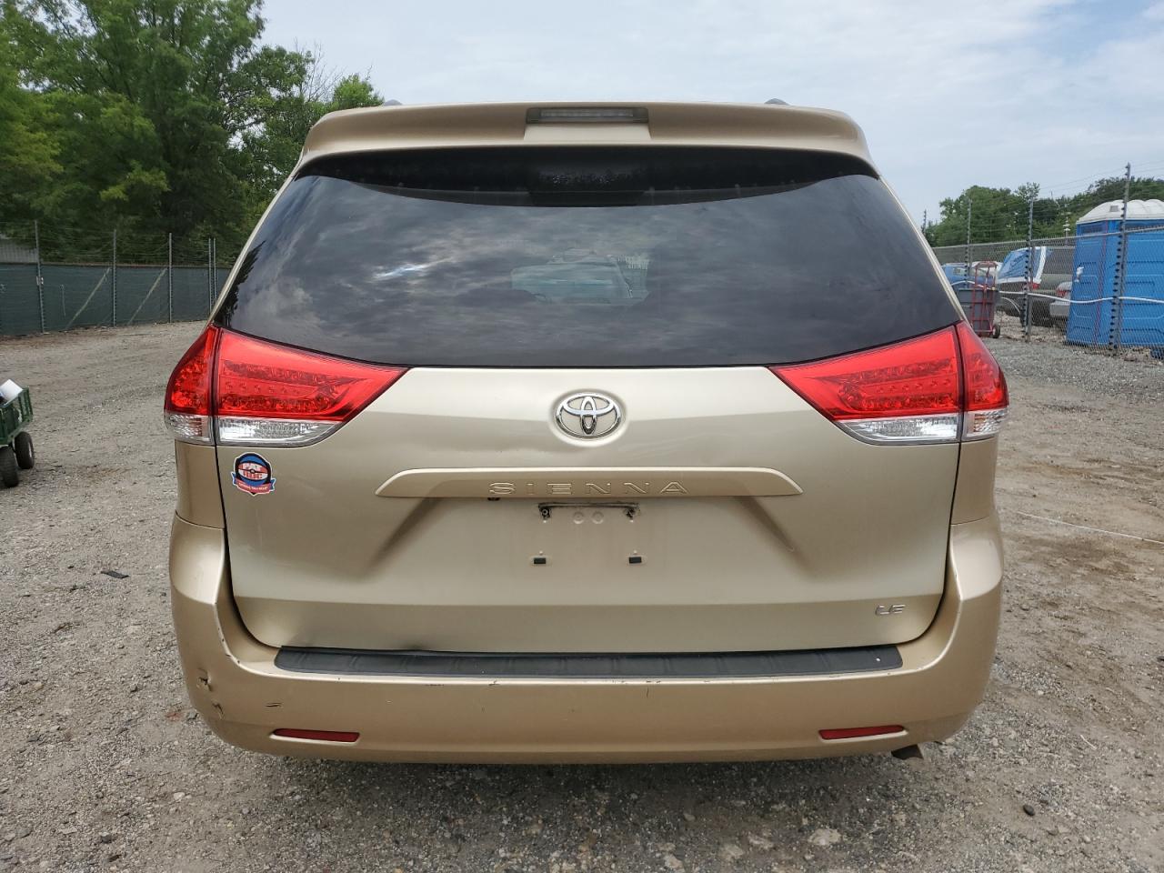 2013 Toyota Sienna Le VIN: 5TDKK3DC8DS337866 Lot: 65118345