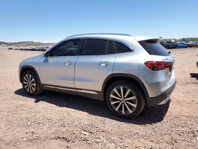  MERCEDES-BENZ GLA-CLASS 2021 Srebrny