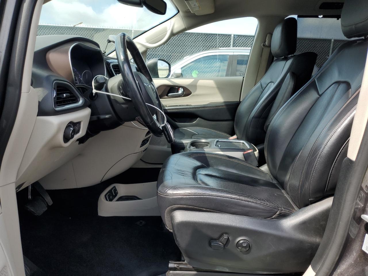 2017 Chrysler Pacifica Touring L Plus VIN: 2C4RC1EG1HR846343 Lot: 65362975