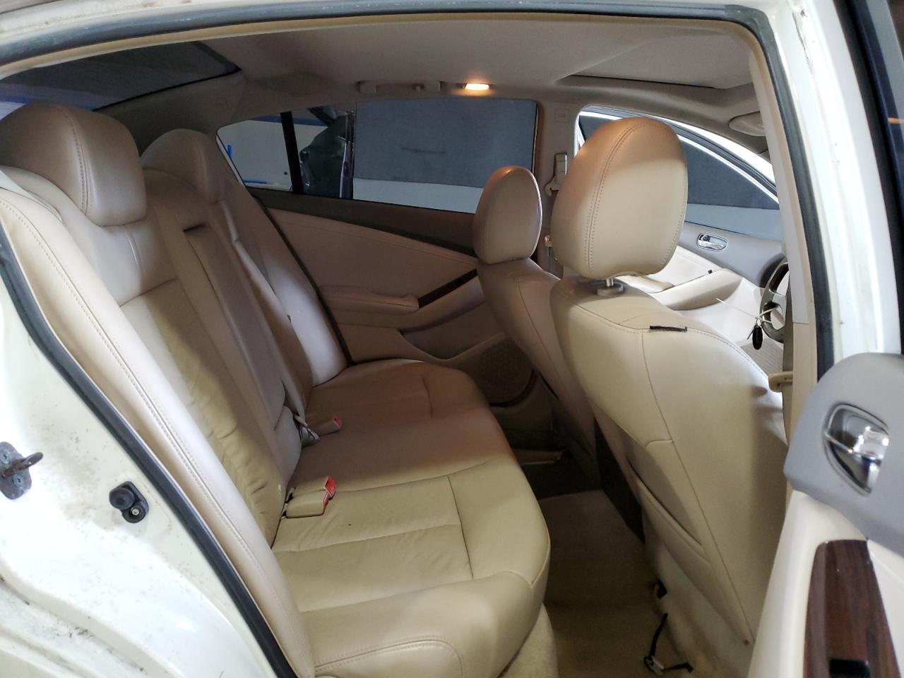 2010 Nissan Altima Base VIN: 1N4AL2AP1AN461138 Lot: 64205475