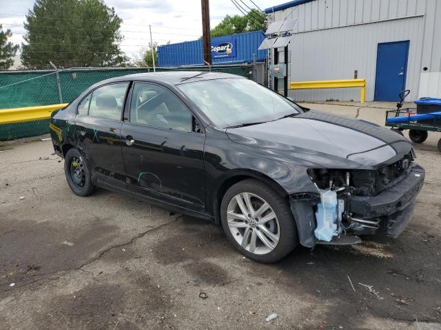 Sedans VOLKSWAGEN JETTA 2017 Black