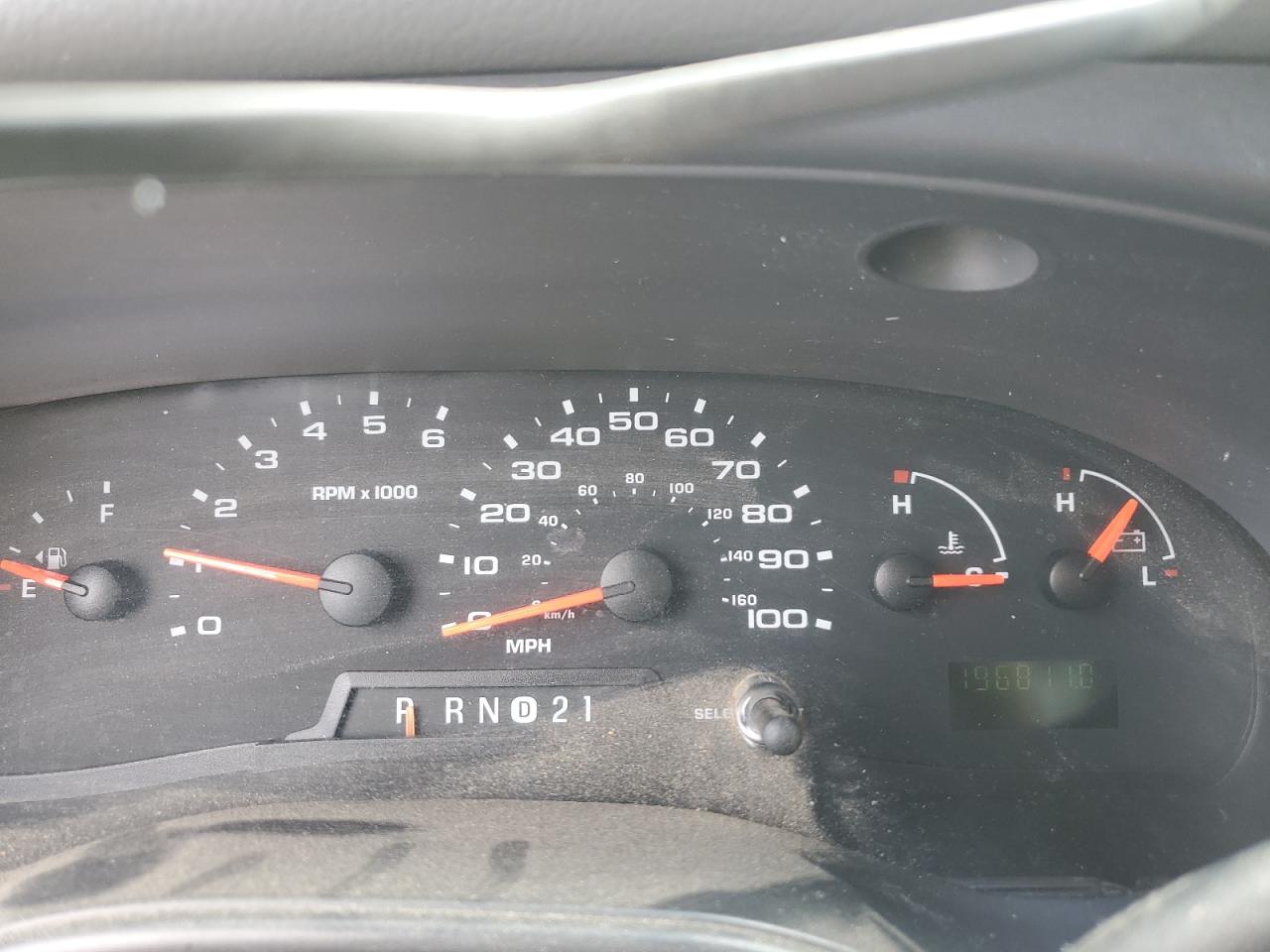 2006 Ford Econoline E250 Van VIN: 1FTNE24W46HA18495 Lot: 62740785