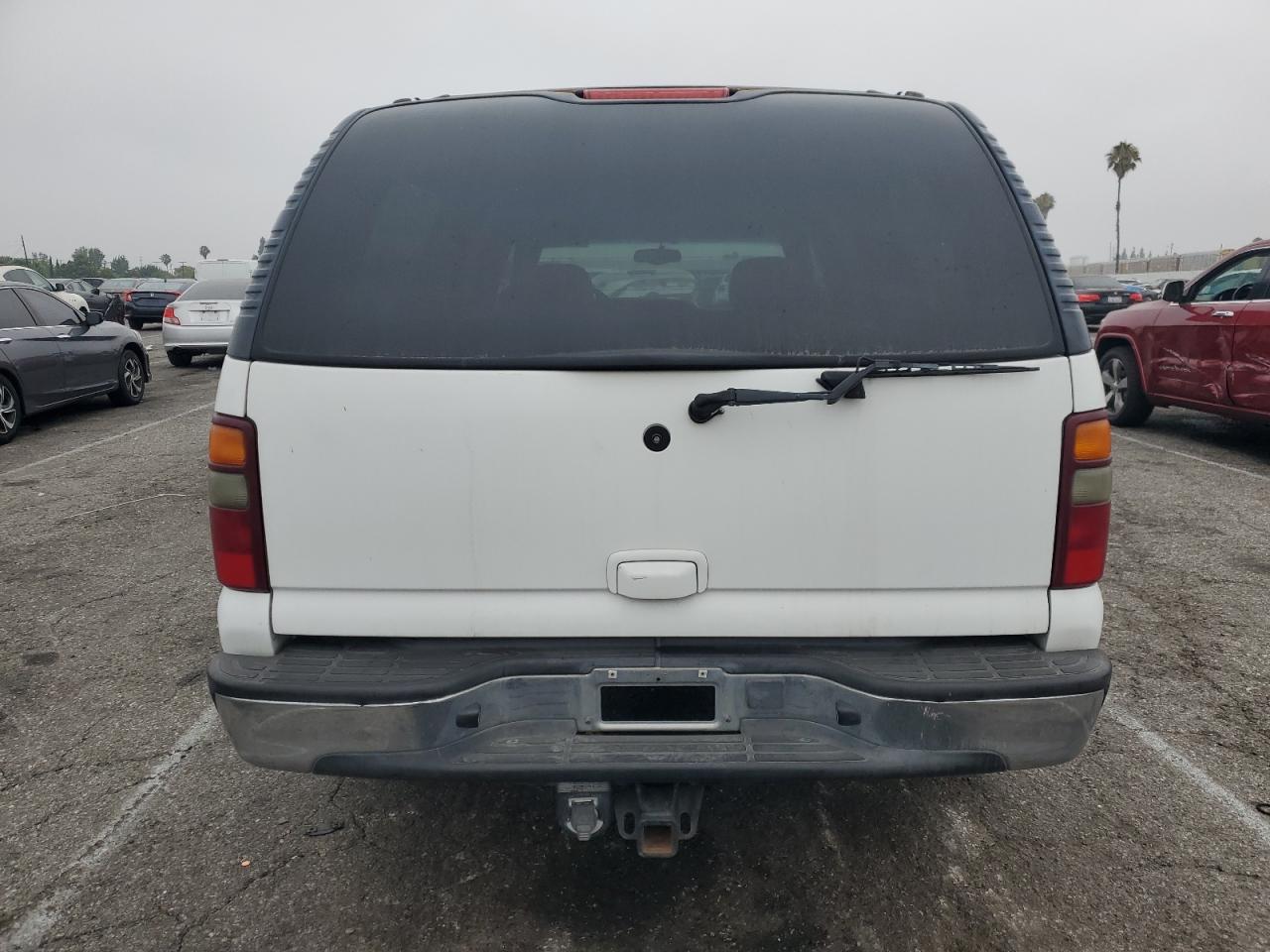 2002 Chevrolet Suburban C1500 VIN: 1GNEC16T62J204276 Lot: 64249175