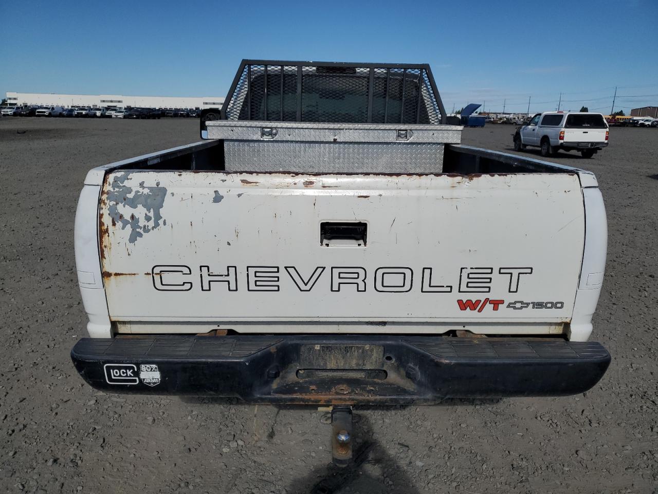 1994 Chevrolet Gmt-400 K1500 VIN: 1GCEK14K8RZ274914 Lot: 63481865