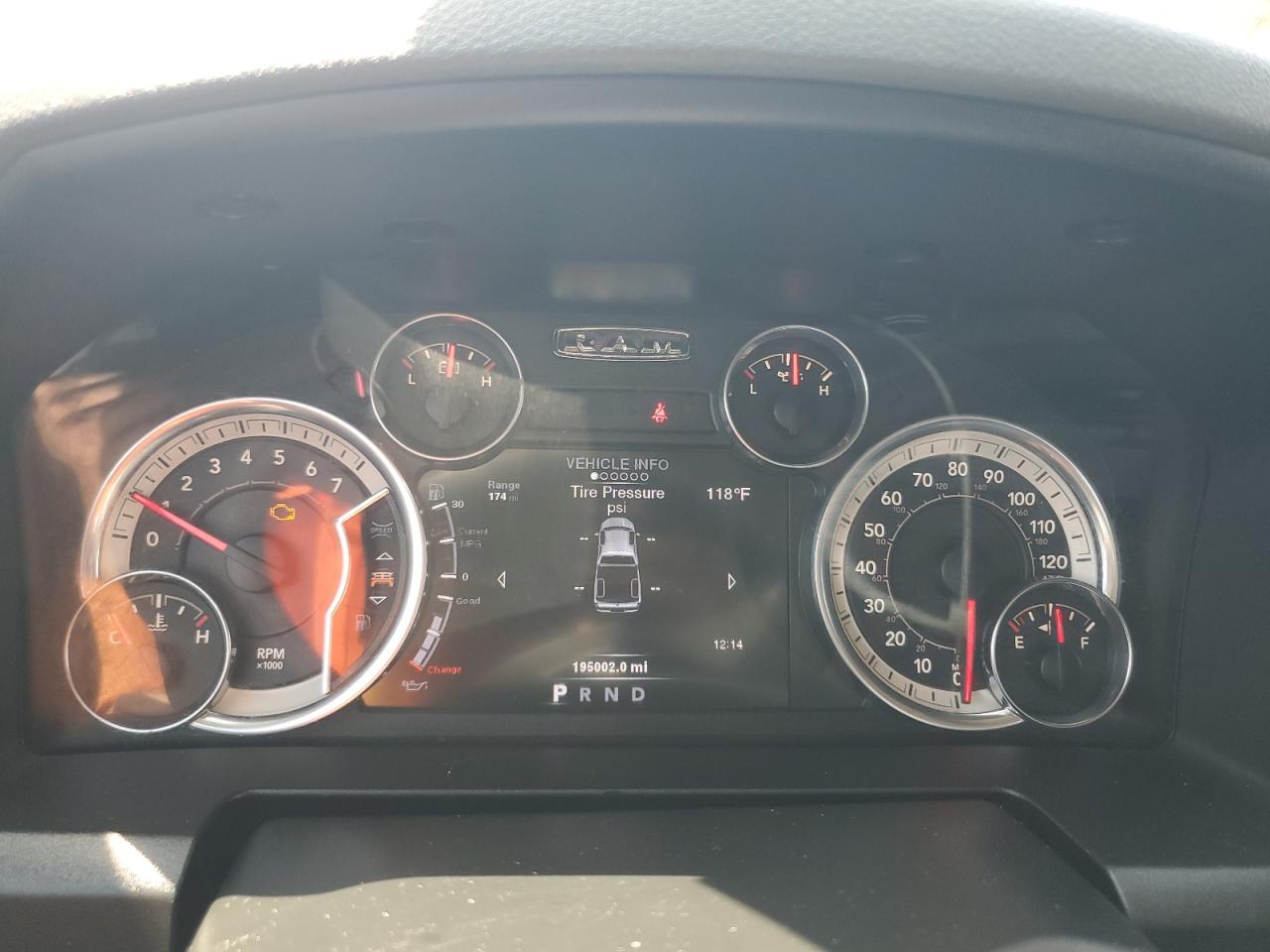 2016 Ram 1500 St VIN: 1C6RR6FT9GS405443 Lot: 66013725