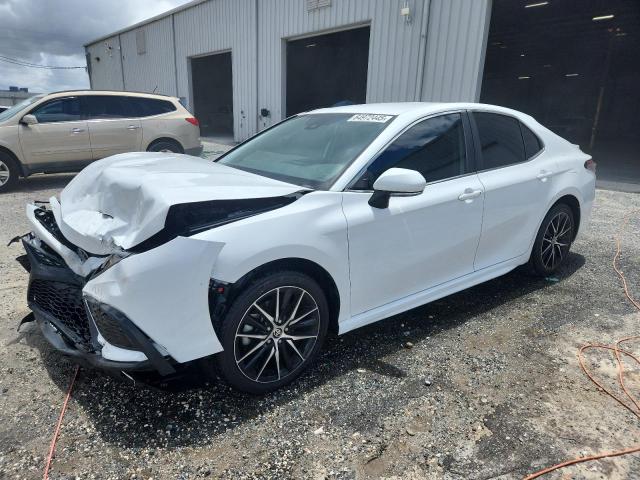 TOYOTA CAMRY SE 2021