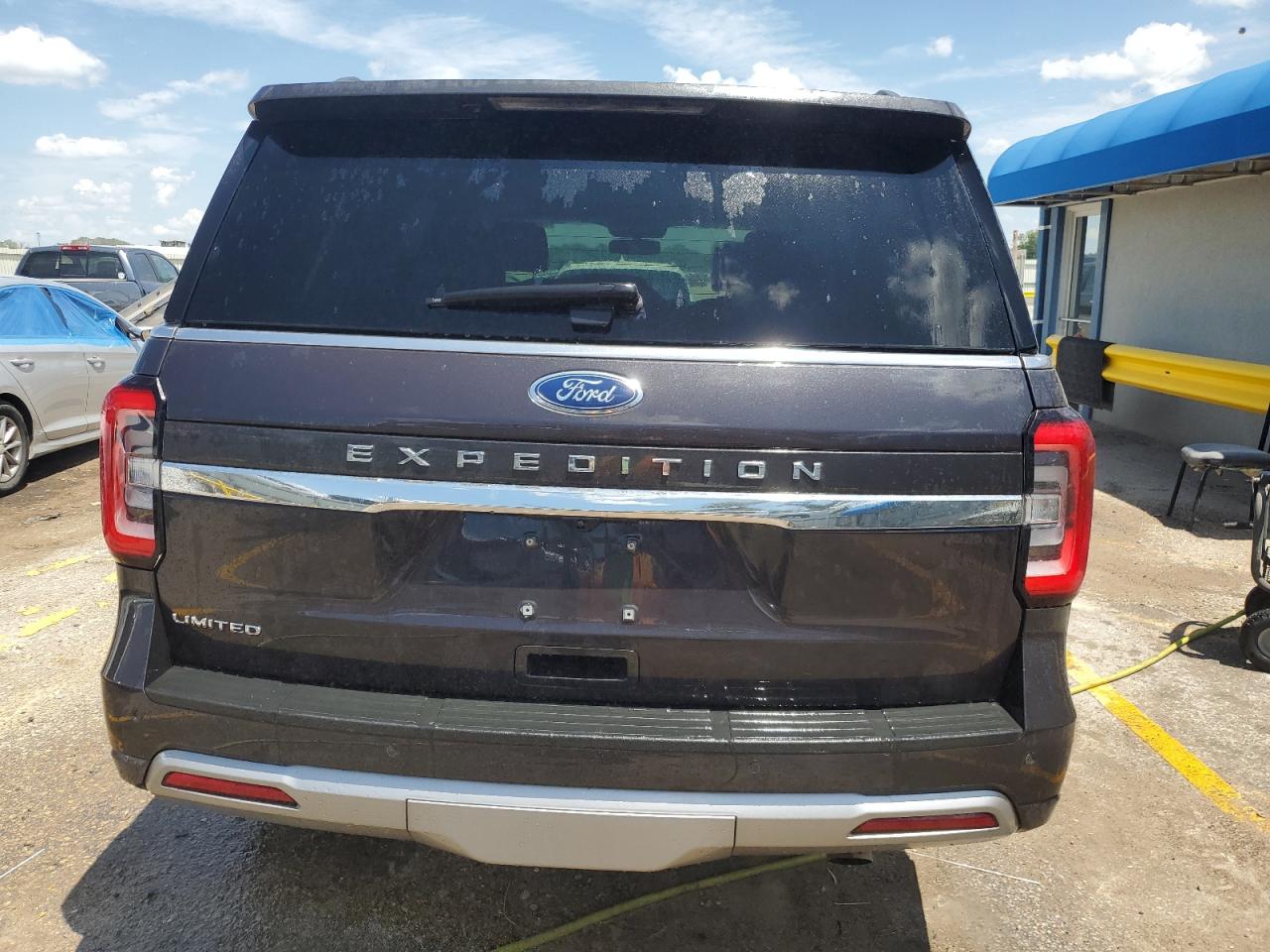 2024 Ford Expedition Limited VIN: 1FMJU2A82REA42075 Lot: 64690685