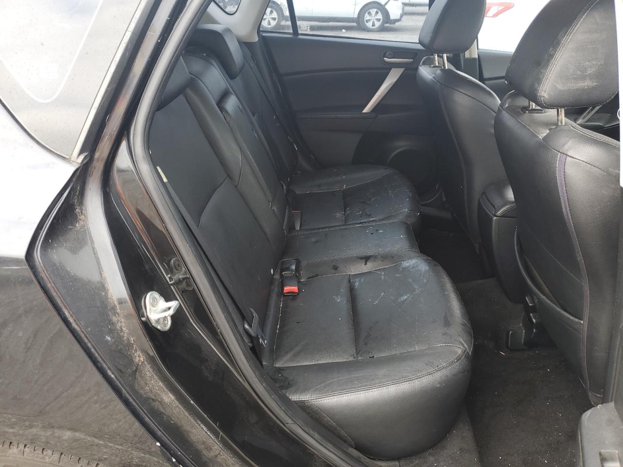 2010 Mazda 3 S VIN: JM1BL1H6XA1158937 Lot: 64902135