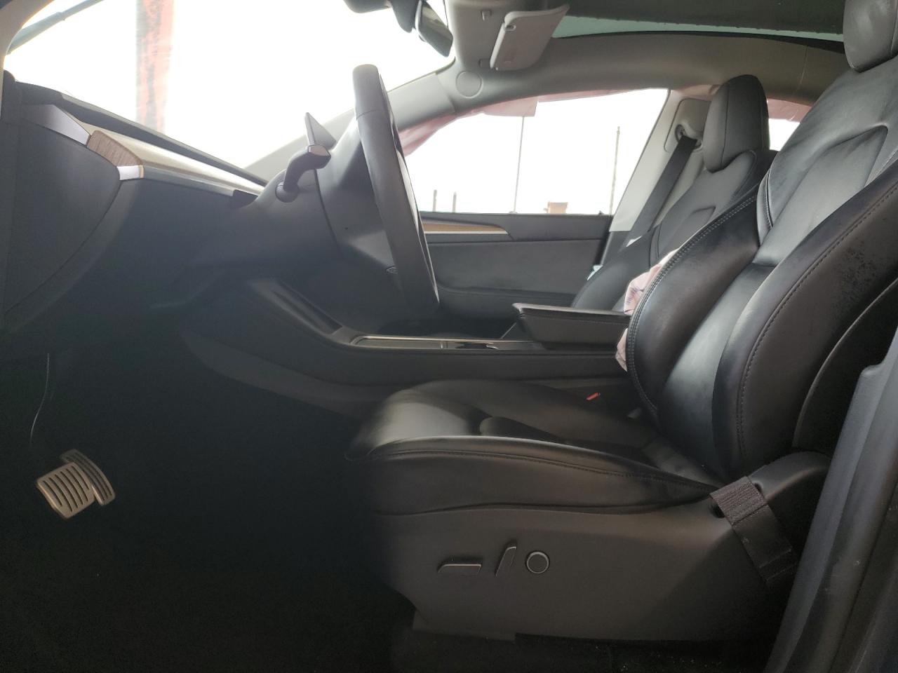 2023 Tesla Model Y VIN: 7SAYGDEF6PF939977 Lot: 63372845