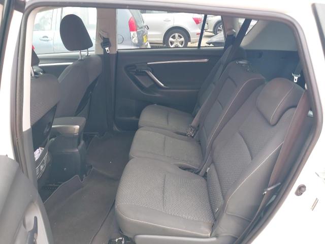 2013 TOYOTA VERSO ICON