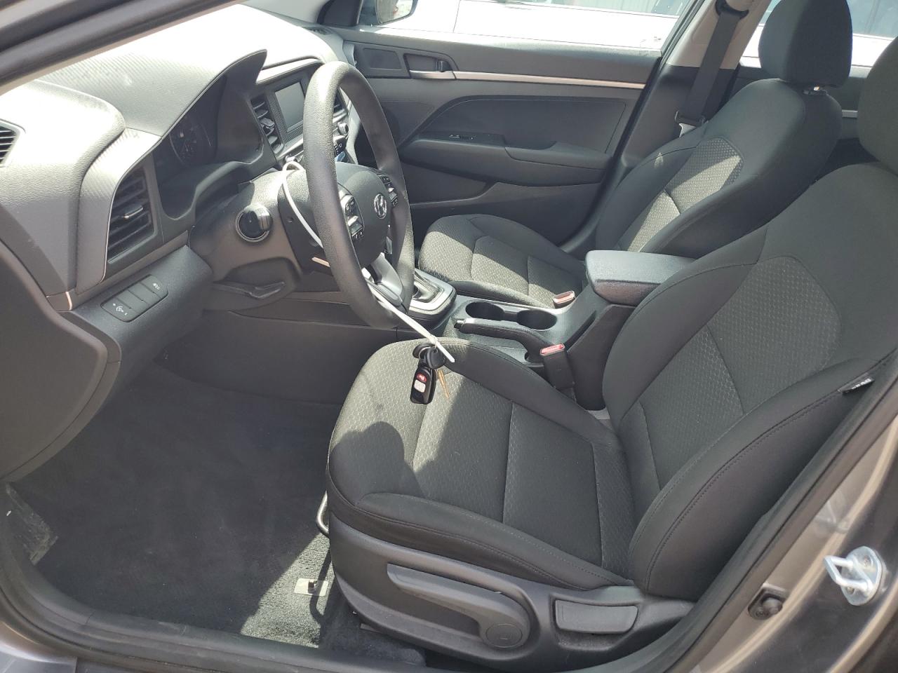 2019 Hyundai Elantra Se VIN: 5NPD74LF6KH440444 Lot: 63079905