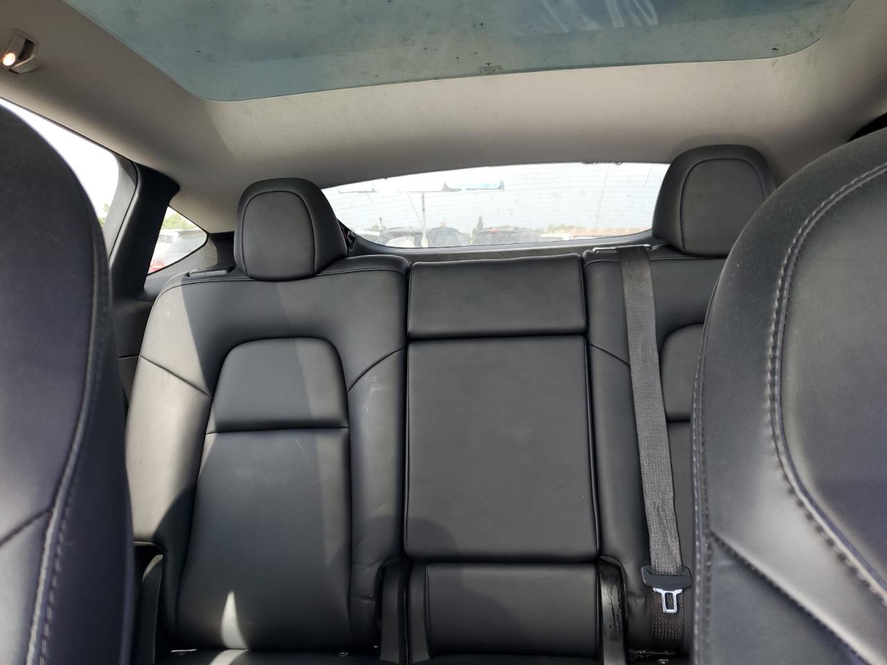 2021 Tesla Model Y VIN: 5YJYGAEE1MF223163 Lot: 65283615