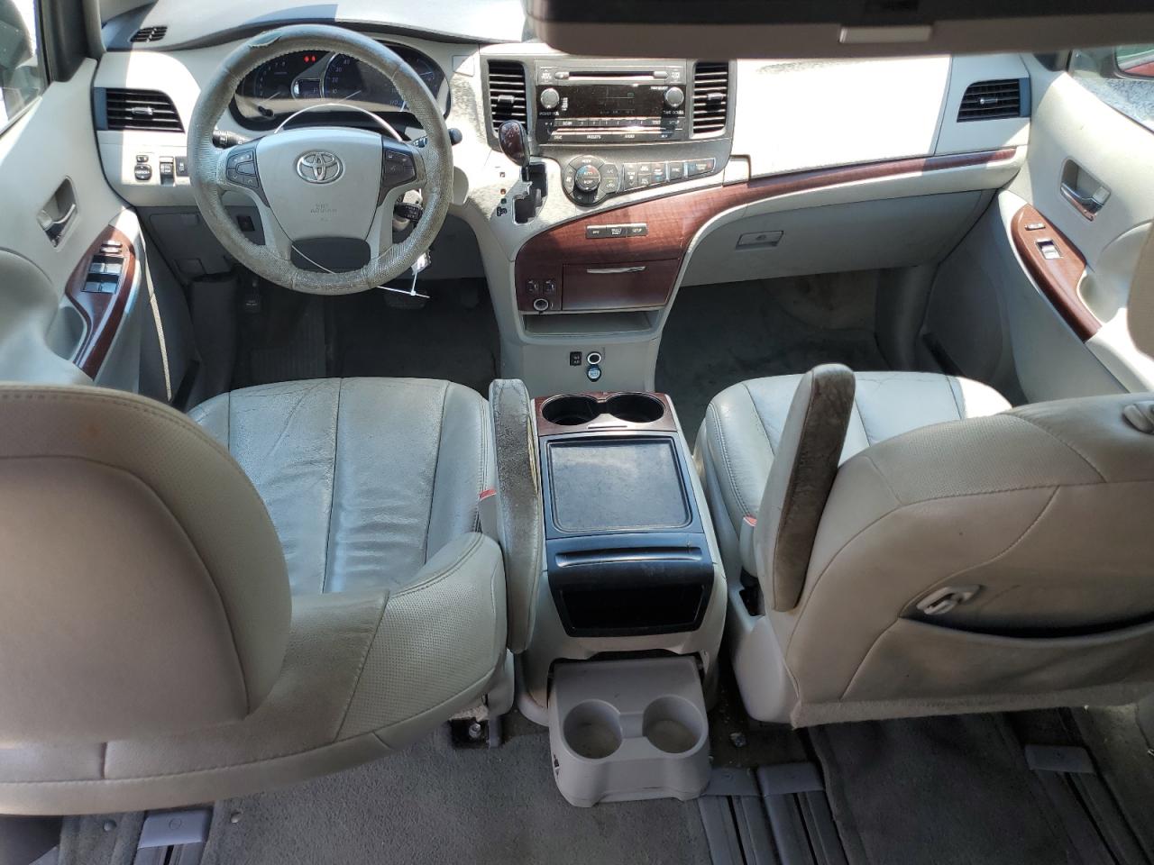 2013 Toyota Sienna Xle VIN: 5TDYK3DC5DS354151 Lot: 63645845