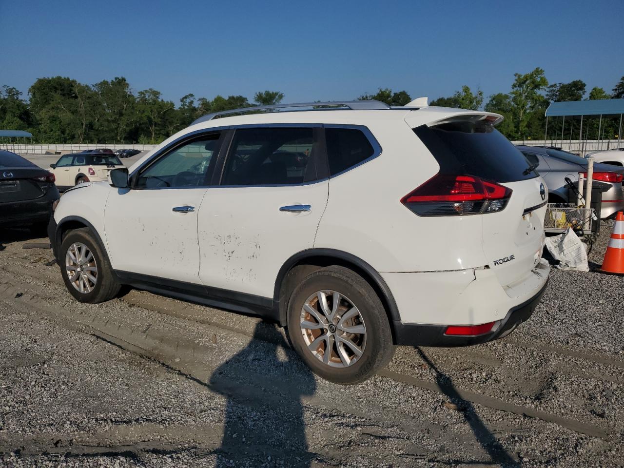 KNMAT2MT9KP527296 NISSAN ROGUE 2019