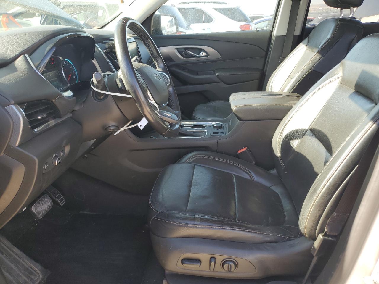 2018 Chevrolet Traverse Premier VIN: 1GNERKKW0JJ210447 Lot: 64265175