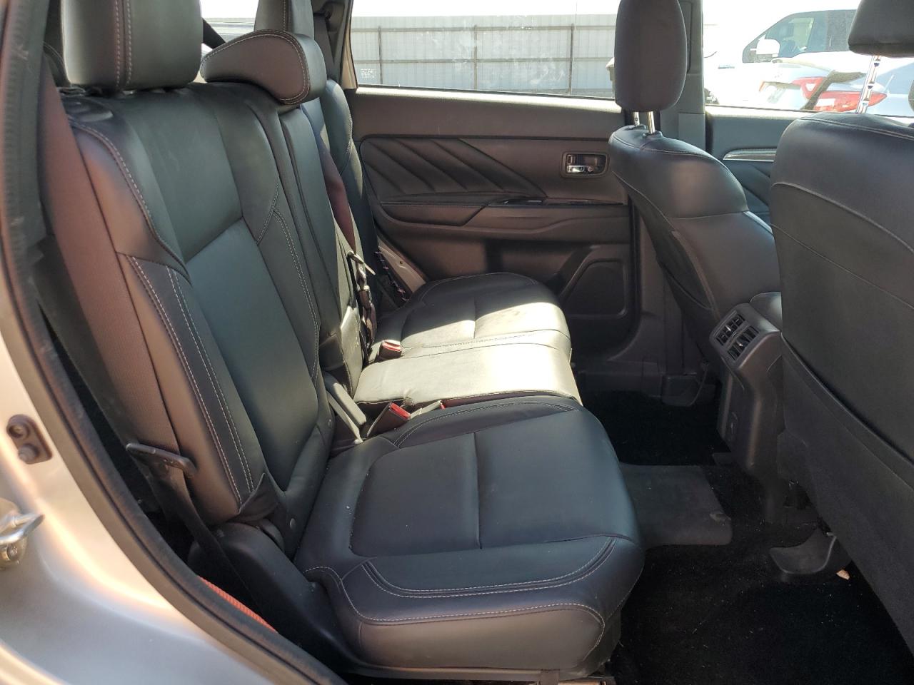 2020 Mitsubishi Outlander Sel VIN: JA4J24A56LZ009361 Lot: 65733545