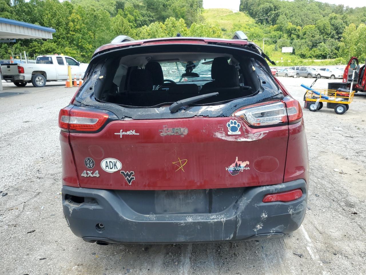 2014 Jeep Cherokee Latitude VIN: 1C4PJMCB7EW204024 Lot: 63393365