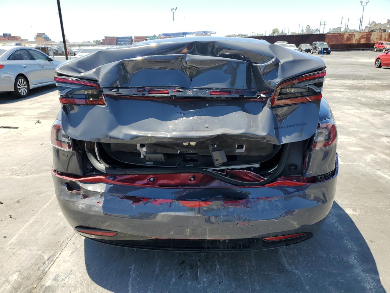 2020 Tesla Model S VIN: 5YJSA1E21LF370627 Lot: 64474655