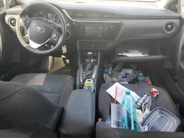  TOYOTA COROLLA 2017 Красный