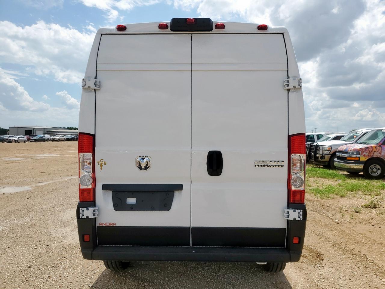 2024 Ram Promaster 2500 2500 High VIN: 3C6LRVDG3RE129403 Lot: 64597445