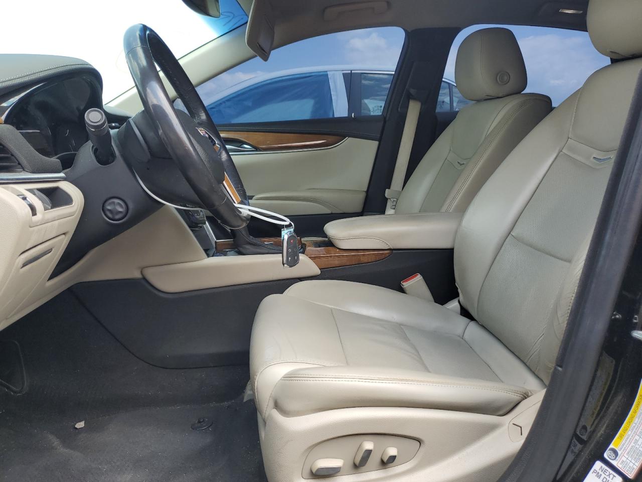 2019 Cadillac Xts Luxury VIN: 2G61M5S33K9106807 Lot: 62910885