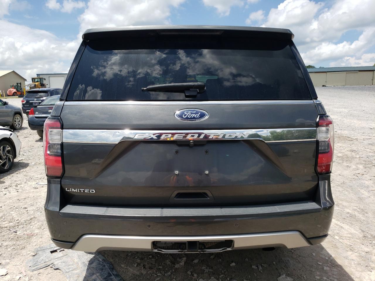 2018 Ford Expedition Limited VIN: 1FMJU1KT5JEA14918 Lot: 64229035